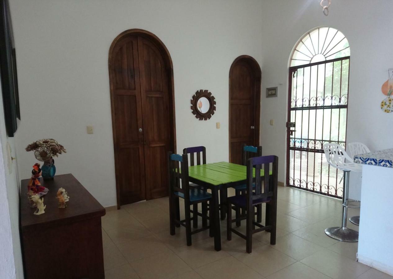 Casita Rustica En La Selva Hotel Cancun Exterior photo