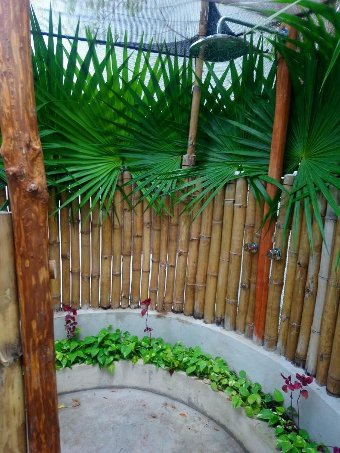 Casita Rustica En La Selva Hotel Cancun Exterior photo